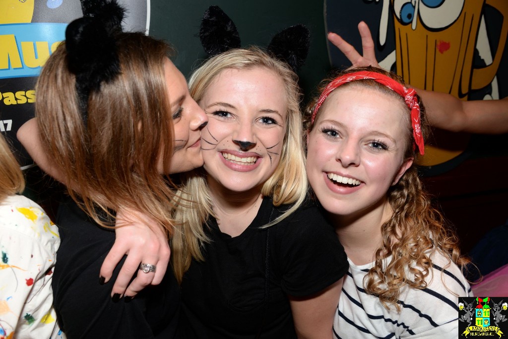 ../Images/Wagenmakersbal 2017 112.jpg